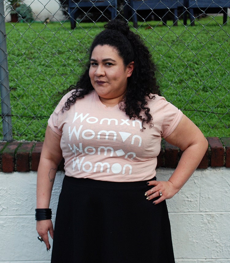 Womxn Tee
