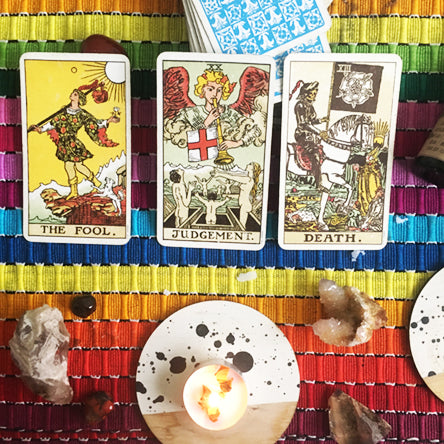 How to Read Tarot Cards When You Haven't a Clue
