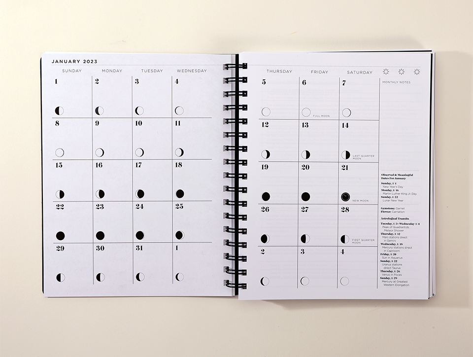 Canada 2023 Many Moons Lunar Planner